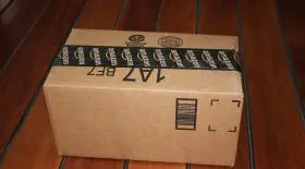 Confinement : amazon ferme ses entrepots