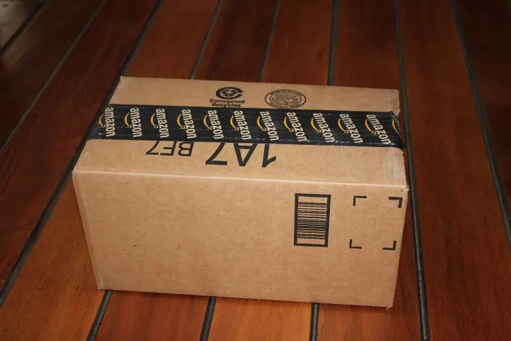 Confinement : amazon ferme ses entrepots