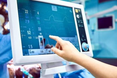 coronavirus détresse cardiaque
