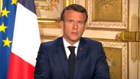 emmanuel macron improvisation discours