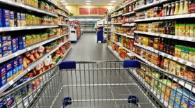 intermarche-carrefour-leclerc-ils-decident-de-bloquer-les-prix-sur-certains-produits