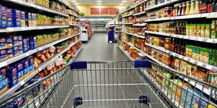 intermarche-carrefour-leclerc-ils-decident-de-bloquer-les-prix-sur-certains-produits