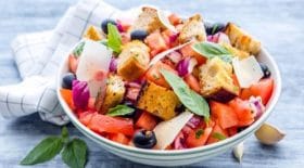 panzanella-une-recette-traditionnelle-venue-tout-droit-toscane