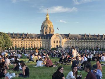 Déconfinement, non-respect à Paris
