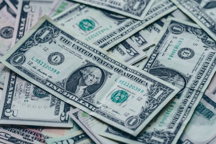 États-Unis, ils trouvent 1 millions de dollars