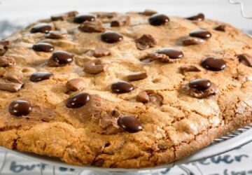 recette-du-cookie-geant-ca-croque-enormement