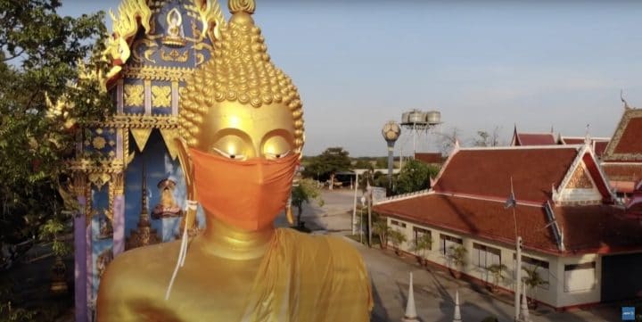 Thaïlande, les statues sont masquées