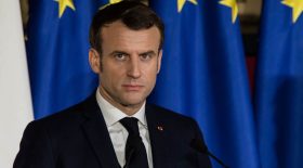 Emmanuel Macron phase 3