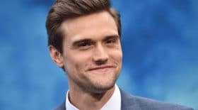 Hartley Sawyer a été renvoyé du casting de la série The Flash