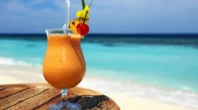punch-antillais-mettez-de-couleur-a-lapero