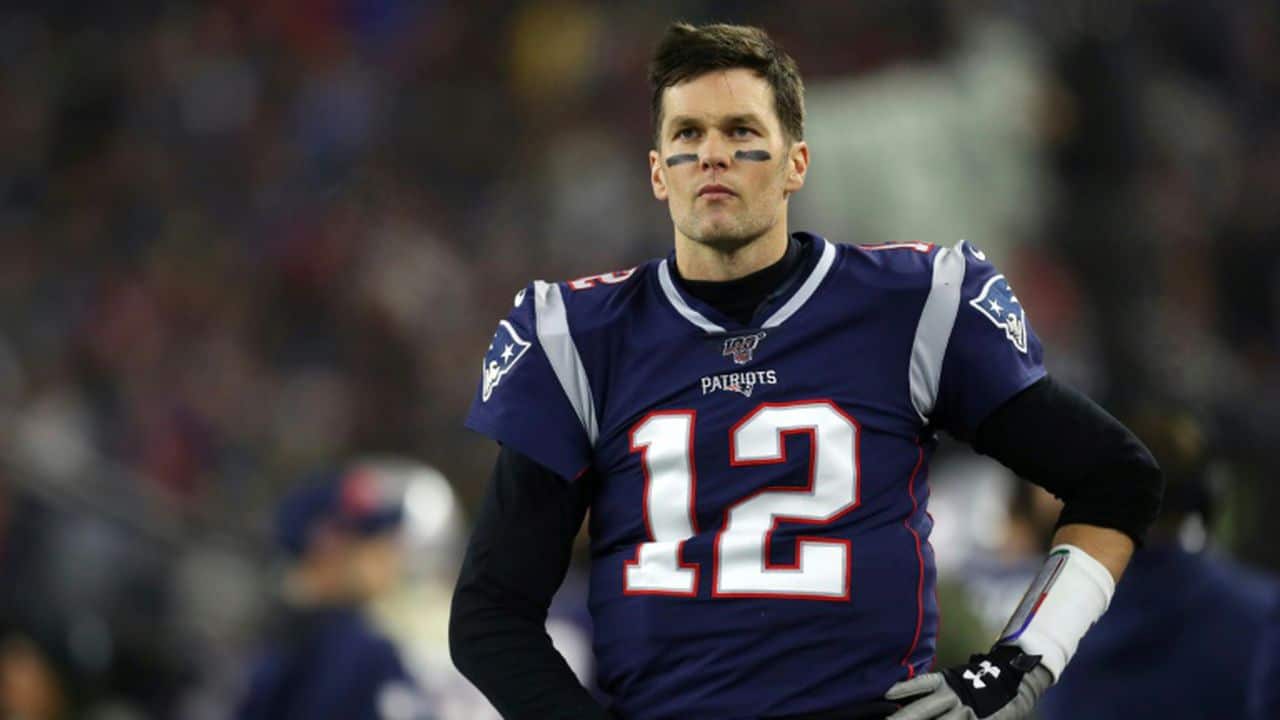 Tom Brady craque pantalon humour Twitter
