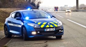un adolescent meurt écrasé par une portière alors qu'il tentait de subtiliser un véhicule