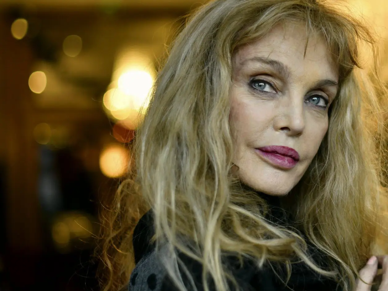 Arielle Dombasle