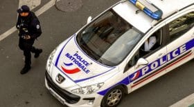 axelle jeune femme fauché voiture Lyon