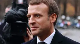 Emmanuel Macron reconfinement
