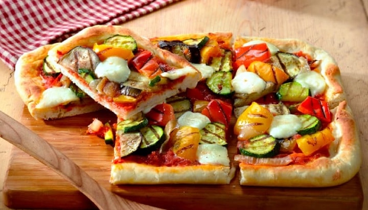 pizza-legere-aux-legumes-une-recette-pour-se-faire-plaisir-sans-culpabiliser