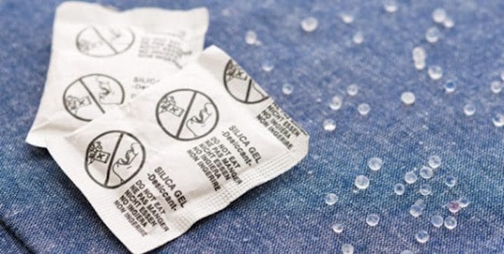 sachets silica gel conserver