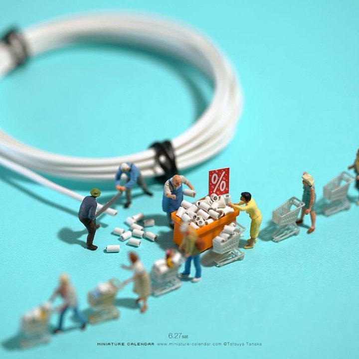 objets quotidien miniatures