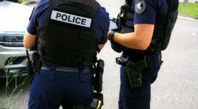 Victime d'attouchements sexuels, elle contacte elle-même la police