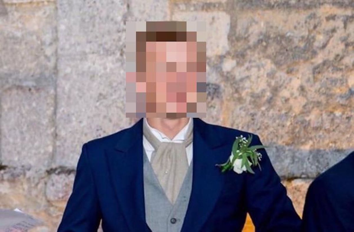 Jeune homme tabassé pour avoir défendu des jeunes filles gros