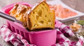 cake-au-tarama-et-au-saumon-fume-la-recette-ideale-en-apero