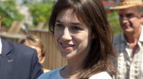 Charlotte Gainsbourg sublime au naturel : elle fait sensation à l’avant-première de son nouveau film