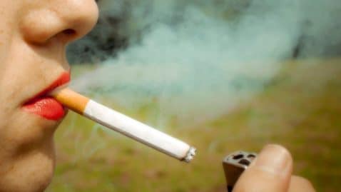 espagne région interdiction fumer rues