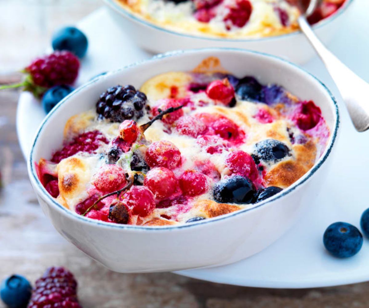 Découvrez la recette gourmande du gratin de fruits!