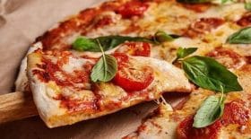 lastuce-incontournable-pour-une-pizza-sans-pate-a-pain