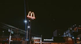 McDonald's attaque son ex-patron