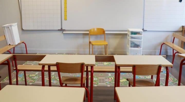 prime directrices directeurs école 450 euros