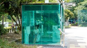 toilettes japon transparents