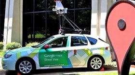 voiture google maps coincé dromadaires