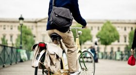 Un cycliste se fait agresser par un automobiliste à Lille