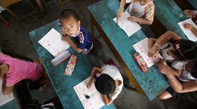 Elle empoisonne 25 élèves de maternelle