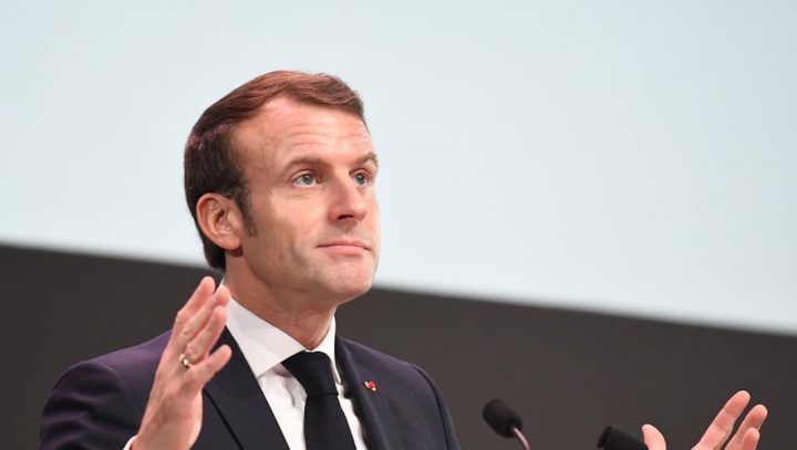 Emmanuel Macron sujet grognon