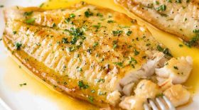 Découvrez la délicieuse recette du filet de colin sauce beurre citron