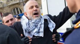 abdelhakim sefrioui militant islamiste professeur décapité garde à vue