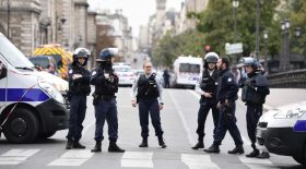 Attaque au couteau de Nice: un homme de 47 ans interpellé