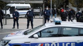 Attentat de Conflans: l'avocat de l'un des adolescents explique le geste de son client