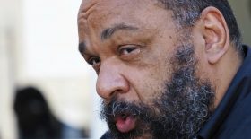 dieudonné incite cororavius policizr