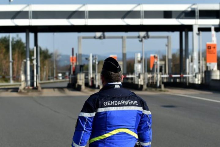 Il se fait flasher à plus de 200 km/h sur l'autoroute!