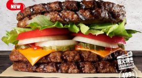 Burger King revient avec un burger sans pain!