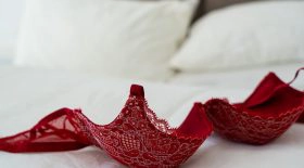 Confinement et vente de lingerie