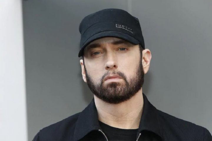 Découvrez l'incroyable collection de voitures du chanteur Eminem