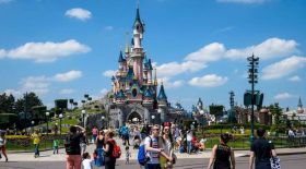 L'annonce des dates de fermeture de Disneyland Paris trouble les internautes