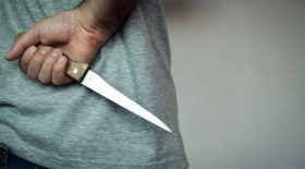 Il poignarde plusieurs personnes lors d'une soirée non-autorisée