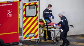 Un étudiant de 24 ans se suicide en sautant de sa fenêtre