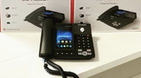 WhatsApp intégré dans téléphone fixe