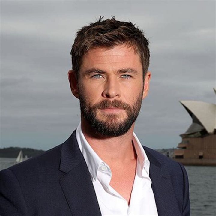 Chris-Hemsworth